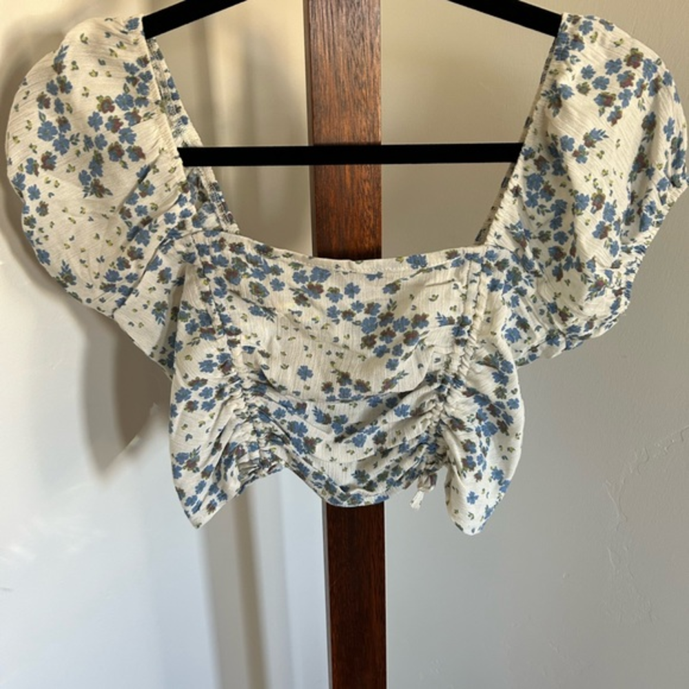 Wild Moss Crop Top super cute women’s Size S